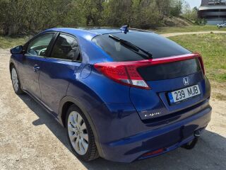 Honda Civic EXECUTIVE 1.8 104kW
