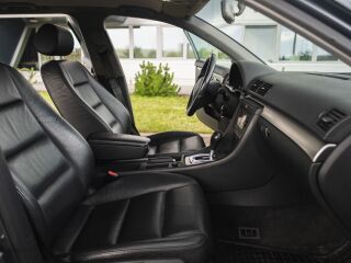 Audi A4 2.5 120kW
