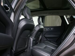Volvo XC60 AWD ULTRA DARK LUXURY XENIUM FULL 2.0 T6 Long Range Plug-In-Hybrid 293kW
