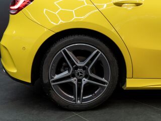 Mercedes-Benz A 180 AMG Line 1.3 100кВ