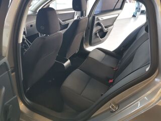 Skoda Octavia N1 1.2 R4 TSI 63kW