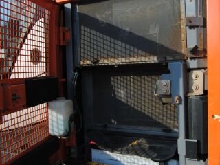 Hitachi ZX225US LC-6 8400h
