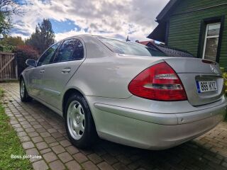 Mercedes-Benz E 220 2.1 110kW