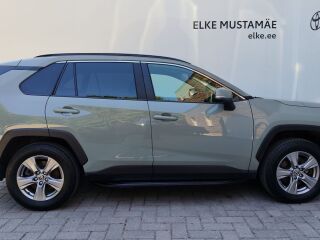 Toyota RAV4 Luxury 131kW