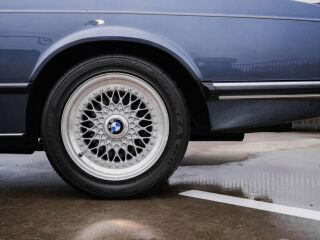 BMW M6 M635 CSi 3.5 210kW