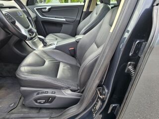 Volvo XC60 Summum 2.4 158kW