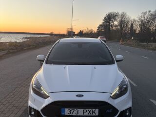 Ford Focus RS 2.3 305кВ