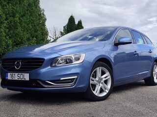 Volvo V60 Plug-in Hybrid AWD 2.4 D6 158kW