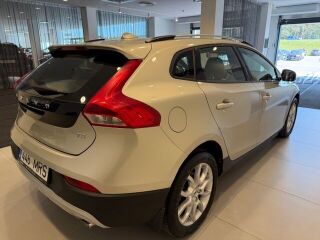 Volvo V40 Cross Country 2.0 140kW