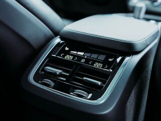 Volvo XC90 R-Design Ultimate AWD MHEV KERS 2.0 B5 183kW