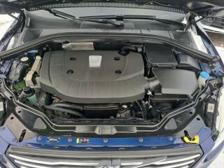 Volvo XC60 OCEAN RACE 2.4 133kW