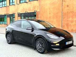 Tesla Model Y Long Range 4WD 378kW