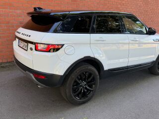 Land Rover Range Rover Evoque BLACK Pack 2.0 110kW
