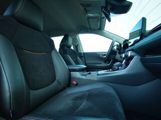 Toyota RAV4 4WD LUXURY PLUS & TECHNO Pack MultiDrive S 2.0 Dynamic Force 129кВ
