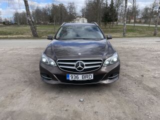Mercedes-Benz E 350 BLUETEC 4MATIC 3.0 V6 190kW