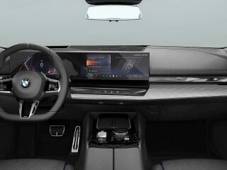 BMW 540 d Touring xDrive M-Sportpakett 3.0 R6 210кВ