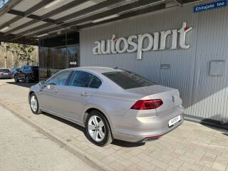 Volkswagen Passat Executive 1.5 TSI 110kW