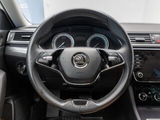 Skoda Superb 4x4 2.0 140кВ