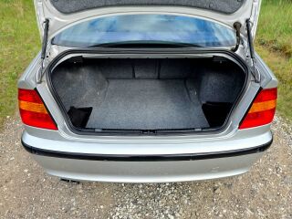 BMW 325 2.5 R6 M54B25 141кВ