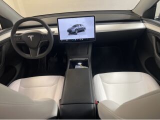 Tesla Model Y Long Range Dual Motor AWD 378кВ