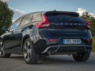 Volvo V40 2.0 110kW