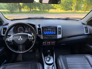 Mitsubishi Outlander 2.4 125kW