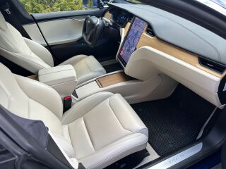 Tesla Model S Long Range Raven 421кВ