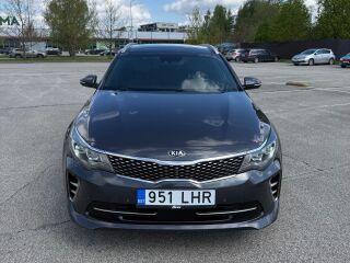 Kia Optima GT line 1.7 104kW