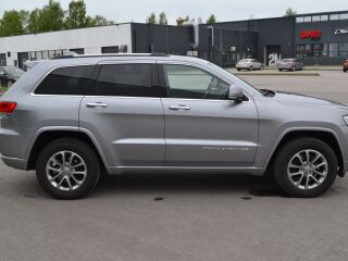 Jeep Grand Cherokee OVERLAND 3.0 184кВ