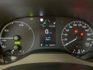 Toyota Yaris Active Plus Hybrid 1.5 68кВ