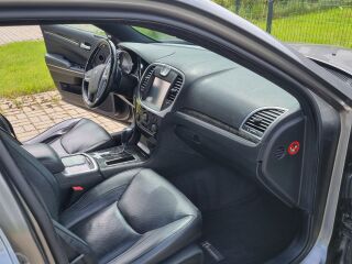 Lancia Thema 3.0 V6 176кВ