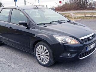 Ford Focus Titanium 1.8 92кВ