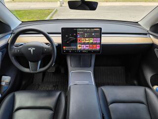 Tesla Model Y Shadowline Long Range AWD 368kW