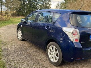 Toyota Verso 2.2 110kW