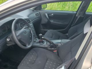 Volvo S60 2.4 103кВ