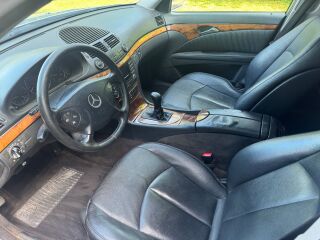 Mercedes-Benz E 270 2.7 130kW