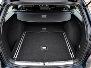 Volkswagen Passat R-Line Executive 2.0 103кВ