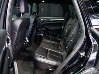 Porsche Cayenne Diesel 3.0 180кВ