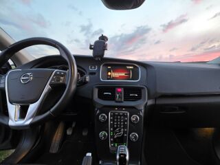 Volvo V40 2.0 110kW