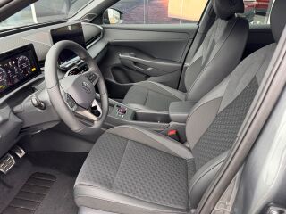 Volkswagen T-Roc R-Line 1.5 eTSI 110kW
