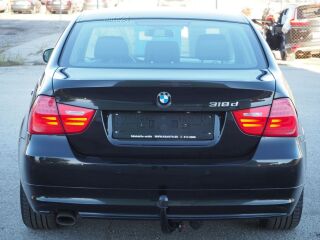 BMW 318 D Facelift EU5 2.0 TDI 105кВ