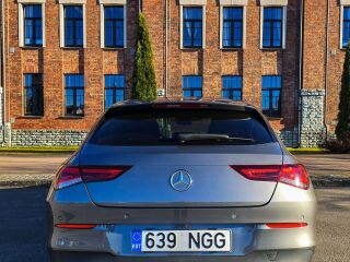 Mercedes-Benz CLA 220 2.0 140kW