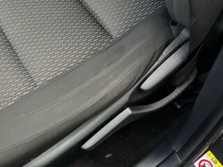 Toyota Corolla 1.3 73kW