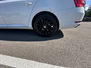 Skoda Superb L&K 2.0 110кВ