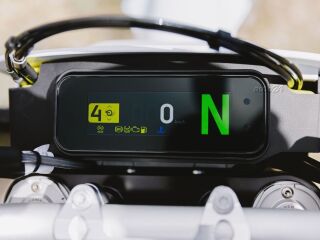 Husqvarna 701 Enduro 1 silinder 4 takti 58kW