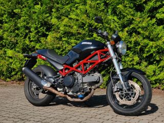 Ducati Monster 695 V2 52kW