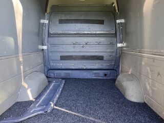 Mercedes-Benz Sprinter 2.1 95кВ