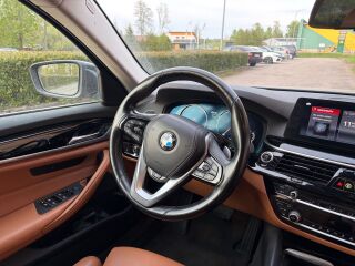 BMW 530 3.0 195kW