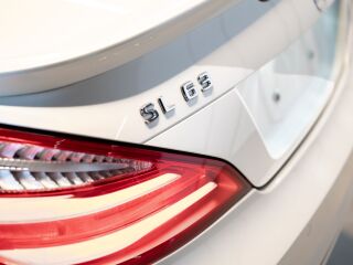 Mercedes-Benz SL 63 AMG 5.5 V8 395kW