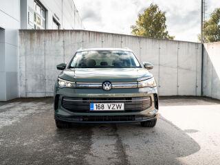 Volkswagen Tiguan Life 1.5 110кВ